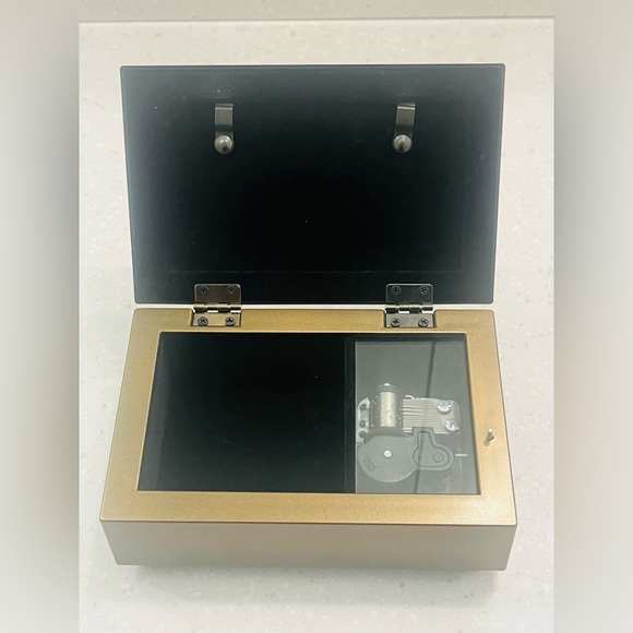 Like New! Jewelry & Trinket Music Box. Amazing Grace 🎶 Customizable Cover Image - Picture 3 of 8